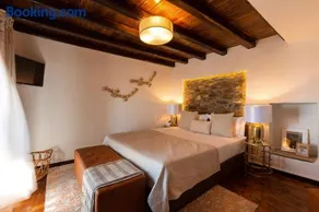 1822 Makrinitsa Suites - Image 3