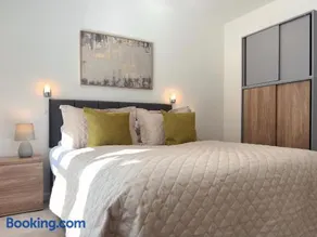 St Johns Courtyard Suite, Bridgnorth - Image 3
