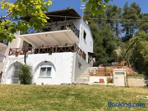 Unique Sea View House - Image 1