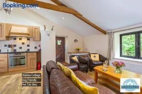 Puddleduck Valley - Dog Friendly - Image 3