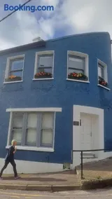 1 Cathedral Place - Cathedral Townhouses Cobh - Image 1