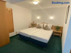 Apartment 54 - Image 2
