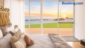 The Absolute Beach House -Luxury Oceanfront Escape - Image 1