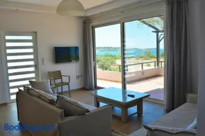 Villa-Palaiochora - Image 1