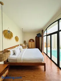 Mahika Jogja Villas With Private Pool - Image 3