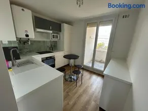 Grand appartement proche Parc Montcalm - Image 3