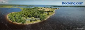 Wishart Point Lodge - Image 1