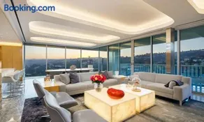Spacious 3-Bedroom Condo with Panoramic City Views - Image 2