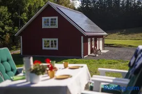 Solar Lake Cottage - Image 1