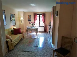 Apartment in Molino Stucky - Image 5