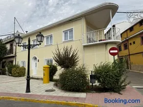 La Villa Toledana - Image 2