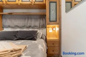 Brenta Dolomites Views Retreat - Heart of Campiglio - Image 3