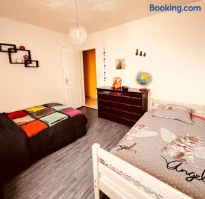 OFFRE SPÉCIALE, Villa Chris Aurelie 4 ch et 5 em avec option , 15mn Lyon , grand parking , calme - Image 5