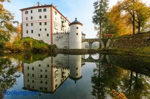 Snežnik castle estate - Image 2