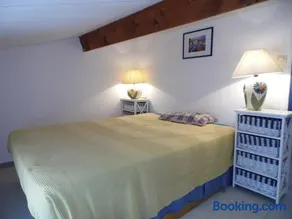 Maison avec Terrasse et Piscine, Climatisation, Parking Privé, 34340 Marseillan - Image 3