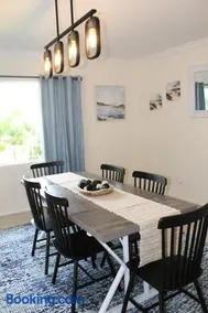Beautiful 2bd with River Views & Amazing Sunsets in Ft Myers - Image 3