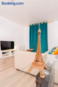 Appartement Jelyad Mallard Premium Vue Lac Parking privé 6 personnes à 10 minutes de Disneyland - Image 3