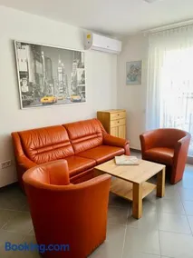 Apartment Alexandra - Image 2