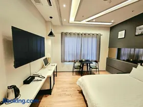 If Business Hotel - Image 3