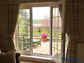 Westlea Guest House - Image 1
