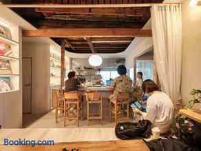 Tipy records inn photon - Image 1