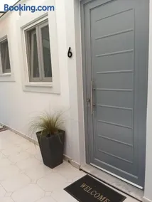 Paxos Rock Apartments - Image 4
