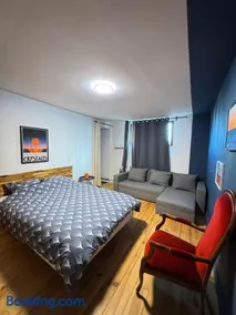 Loft industriel 150 m2 10min du circuit - Image 4