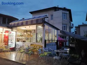 Mechta Family Hotel - Image 1
