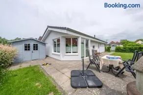 Ferienhaus "Wattkrabbe" Mellumplate 09 - Image 2