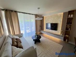 1 Peraudel Suite & Appartements - Image 4