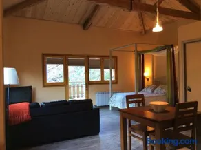 Els Apartaments del bosc - Image 3