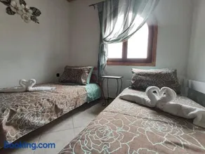 Marina House next to Halikounas Beach - Image 3