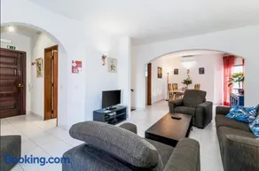 T3 - Centro de Carvoeiro - Image 4