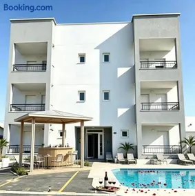 Luxury apartment just 5 minutes from Belgrade Airport featuring a large TV two bedrooms and a swimming pool - Image 1
