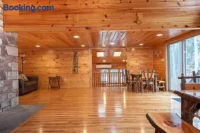 Fisher Mountain Retreat - Image 3
