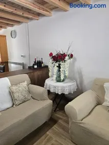 La Casa De Los NAVARONES - Image 2