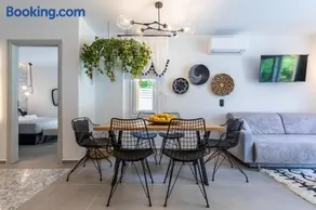AGNONTAS LUXURY VILLAS - Image 2