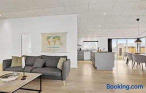 4 Bedroom Stunning Home In Haderslev - Image 4
