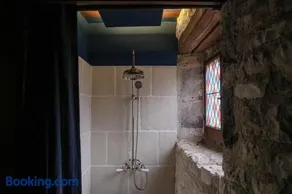 Chambre d'hôte médiévale - Image 1
