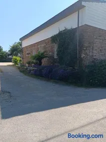 Gite de kernaet avec piscine - Image 1