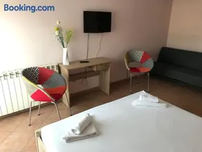 Guest House Ivo - Image 1