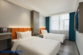 Wellay Hotel Hohhot Xinhua Plaza - Image 2