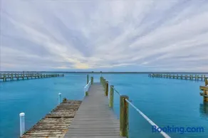 Waterfront Wonder - Image 2