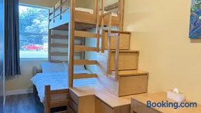 New 2BR1BA Apartment CoLiving Comfort Full - Image 3