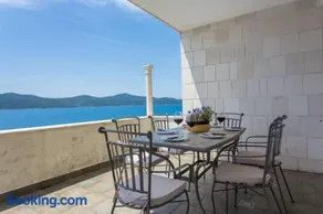 Seaside Villa Natasha - Image 4