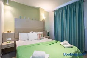 Iria's Luxury Apartments - Image 2