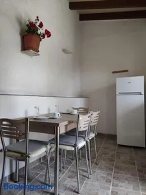 House Theofilos - Image 5