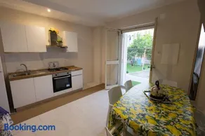 Exclusive house Pompei Vesuvius Sorrento Amalfi - Image 3