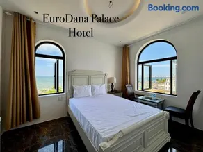 EuroDana Palace Hotel - Image 3
