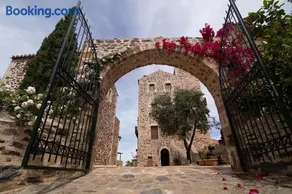 Petropoulakis Tower - Image 2
